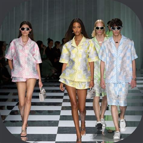 versace pubblicità profumo 2024|versace 2024 spring summer.